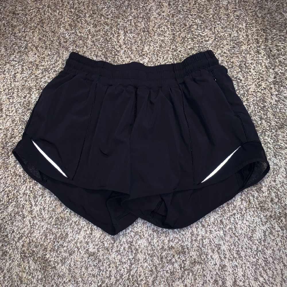 Black LR Hotty Hot 4” Lululemon Shorts